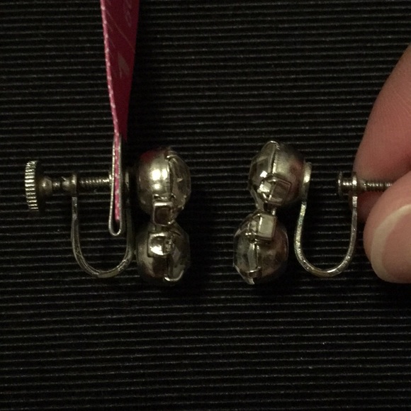 Vintage Weiss brand Rhinestone necklace set - Picture 6 of 6